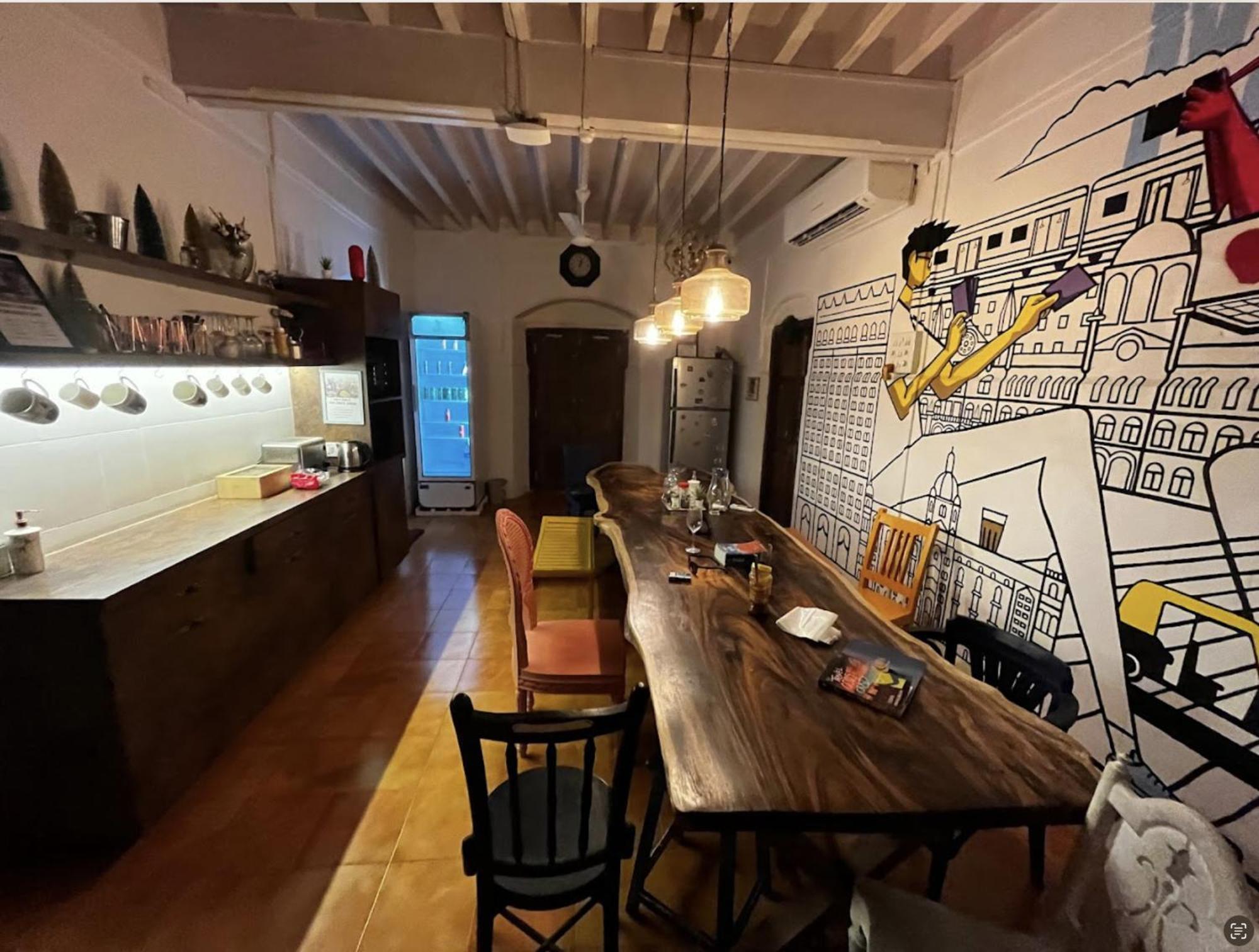 Gosolo Stays Bandra Hostel Mumbai Eksteriør bilde